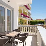 Apartment Lovric Vodice