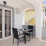 Lovric Apartment