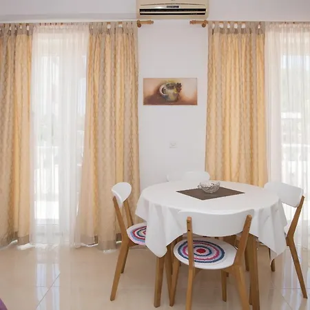 Lovric Vodice