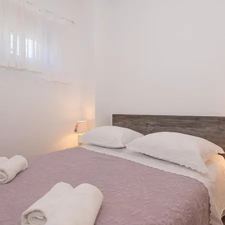 Lovric Apartment