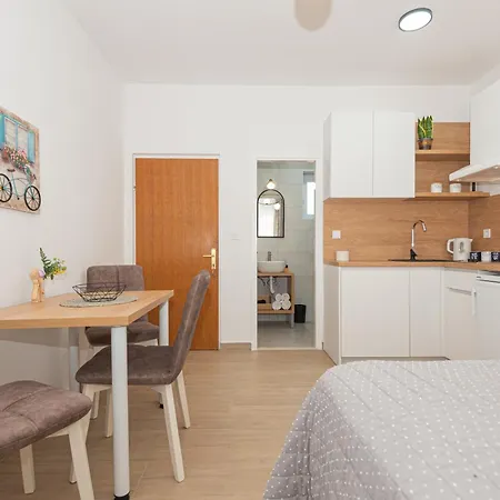 Apartment Lovric
