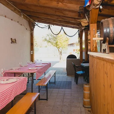 דירה Lovric וודיצה