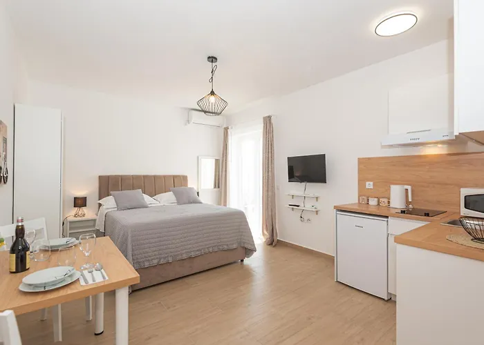 Lovric Apartamento Vodice